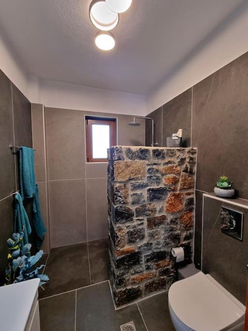 אגיה פרסקבי Villa Mavri Ruhige Private Pool Villa, Meerblick מראה חיצוני תמונה