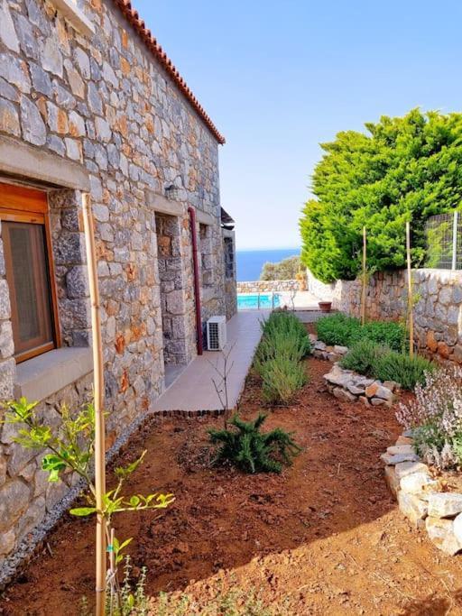 אגיה פרסקבי Villa Mavri Ruhige Private Pool Villa, Meerblick מראה חיצוני תמונה